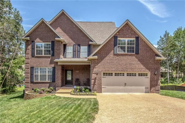 3929 Signature Ct, Smyrna, TN 37167
