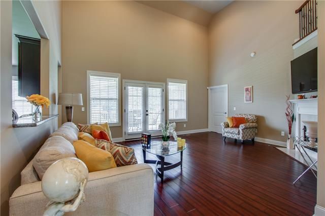 3929 Signature Ct, Smyrna, TN 37167