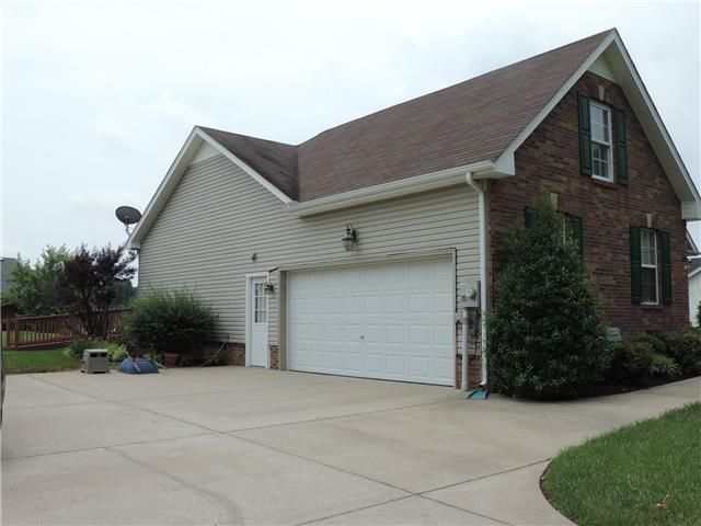 1700 Filmore Harris Rd, Pleasant View, TN 37146