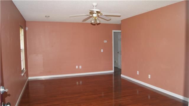 121 Bedrock Dr, Murfreesboro, TN 37130
