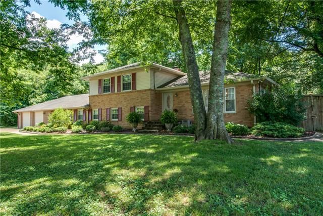 203 Harpeth Hills Dr, Franklin, TN 37069