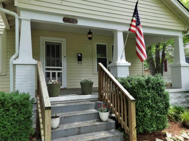 415 W 5th St, Dickson, TN 37055