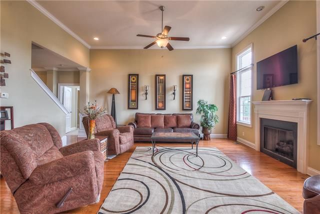 624 Regent Park Dr, Mount Juliet, TN 37122
