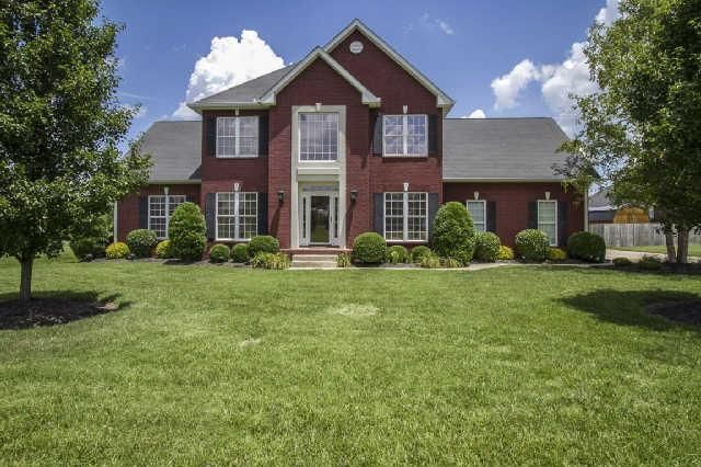 1703 W Lilac Dr, Lebanon, TN 37087