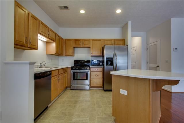7277 Charlotte Pike Unit 202 #202, Nashville, TN 37209