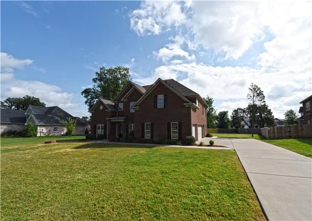 106 Steelson Way, Murfreesboro, TN 37128