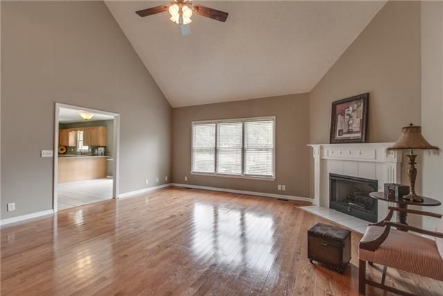 2406 Franklin Ln, Murfreesboro, TN 37130