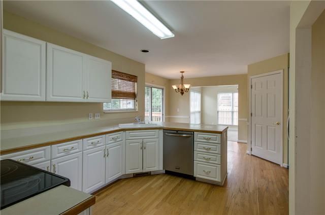 106 Walters Ave, Franklin, TN 37067