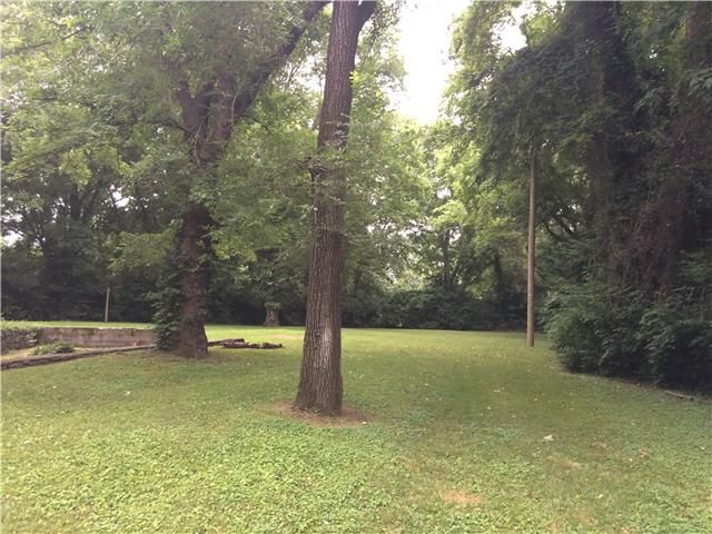 908 Thomas Ave, Nashville, TN 37216