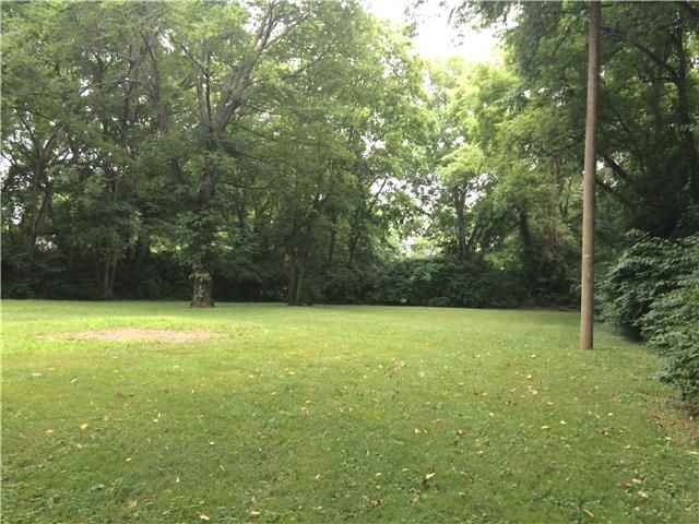 908 Thomas Ave, Nashville, TN 37216