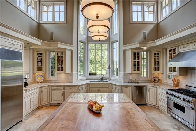 2875 Sawyer Bend Rd, Franklin, TN 37069