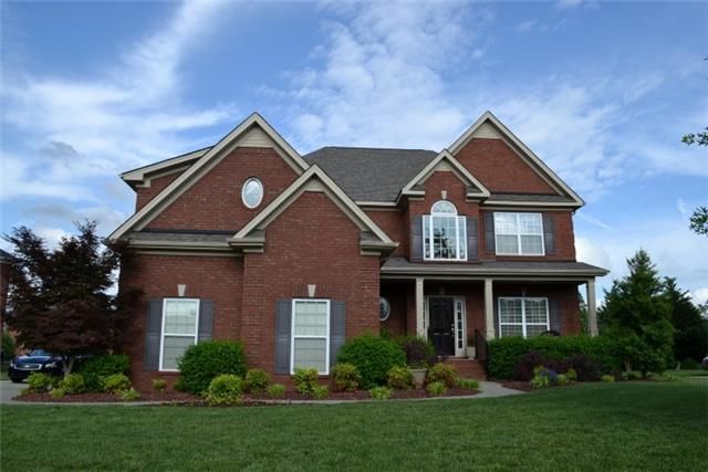 1334 Dunraven Dr, Murfreesboro, TN 37128