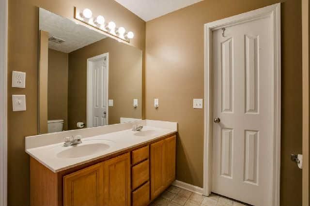141 Meigs Dr, Murfreesboro, TN 37128