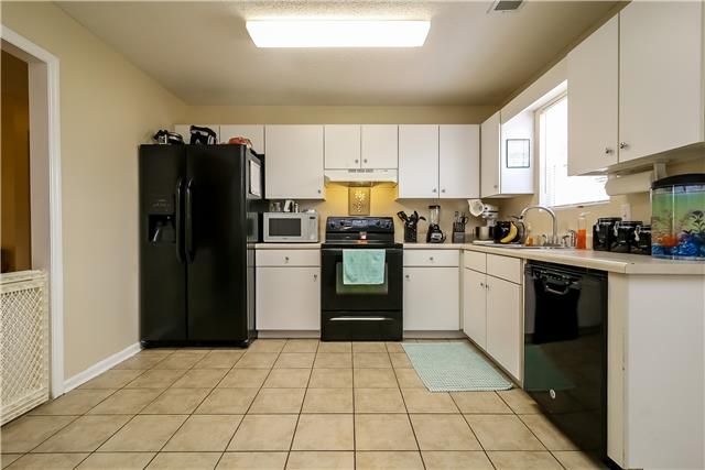 917 Crystal Bear Trl, Murfreesboro, TN 37128