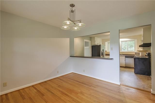 704 Mohawk Dr, Nashville, TN 37205