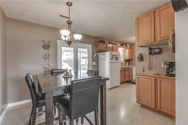 7136 Alexandria Dr, Murfreesboro, TN 37129