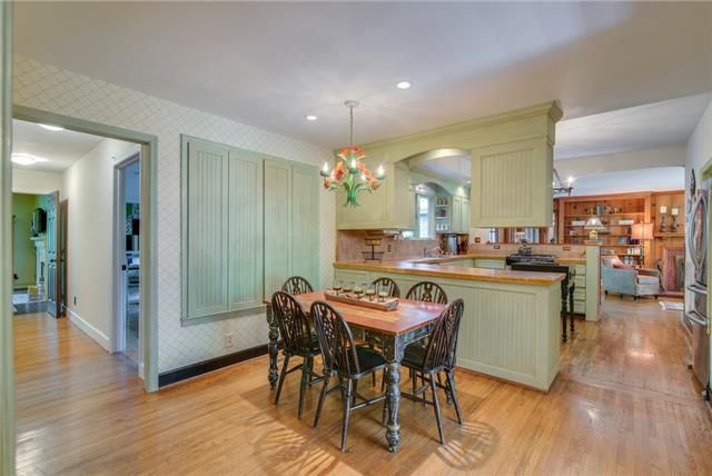 4331 Sneed Rd, Nashville, TN 37215
