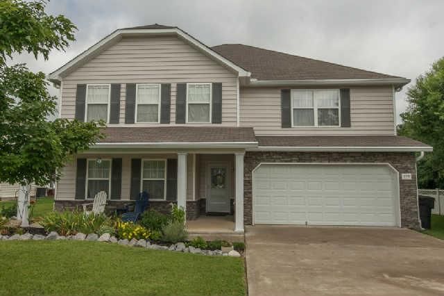 5770 Roxbury Dr, Murfreesboro, TN 37128