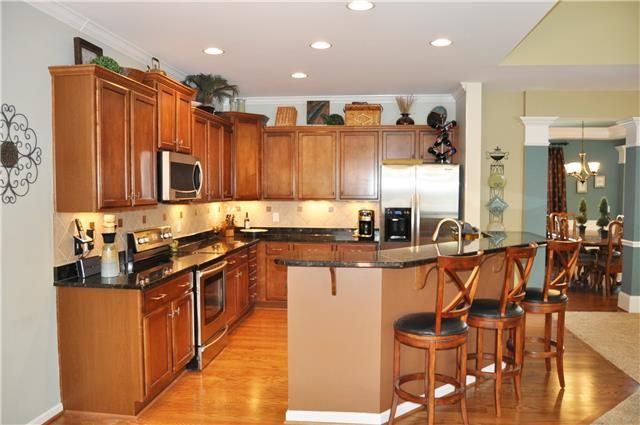 812 River Heights Dr, Mount Juliet, TN 37122