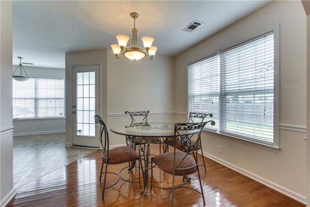 3445 Leslie Ln, Murfreesboro, TN 37128