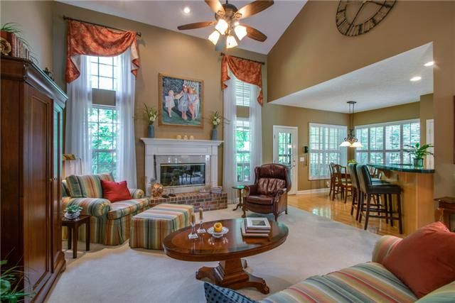 130 Chesapeake Harbor Blvd, Hendersonville, TN 37075
