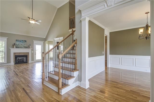 2430 Dewdrop Ct, Murfreesboro, TN 37128