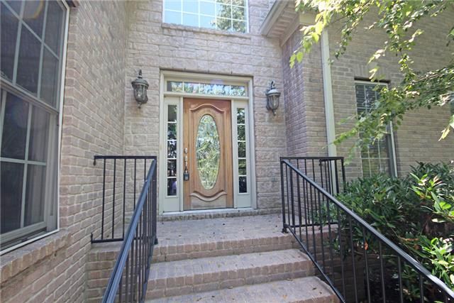 1041 Watkins Creek Dr, Franklin, TN 37067