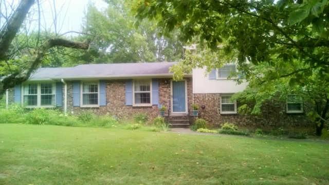 114 Sam Davis Dr, Springfield, TN 37172