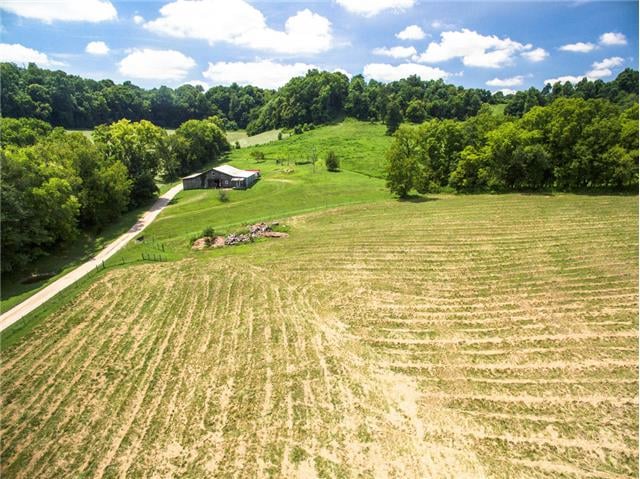 5427 Gaskill Branch Rd, Santa Fe, TN 38482