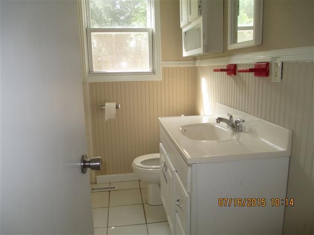210 Draper Ave, Greenbrier, TN 37073