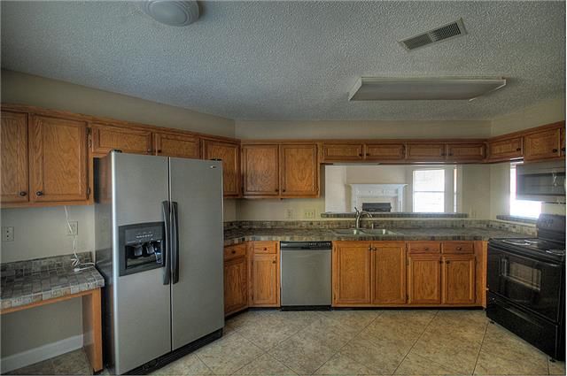 2756 Fleet Dr, Hermitage, TN 37076