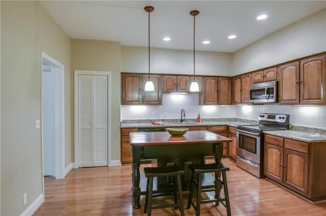 4500 Post Rd Unit B17 #B-17, Nashville, TN 37205