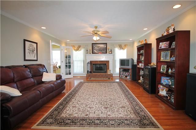 3211 Vestry Ave, Murfreesboro, TN 37129