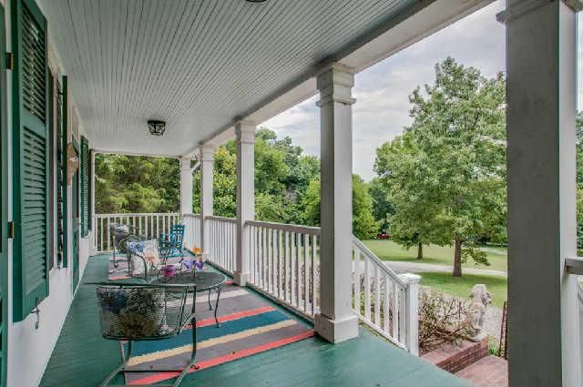 1747 Old Natchez, Franklin, TN 37069