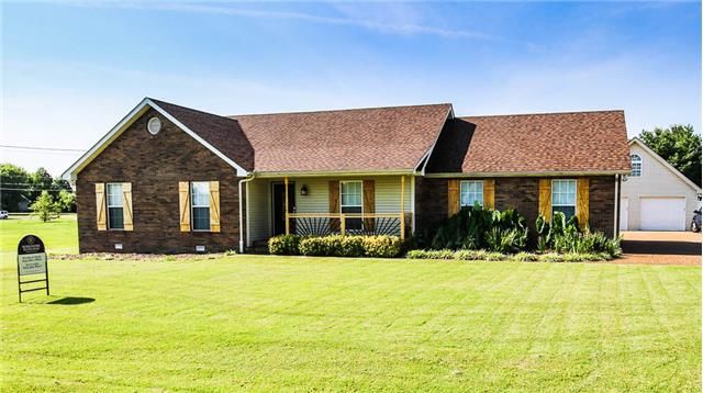 3013 Easy Goer Ln, Greenbrier, TN 37073