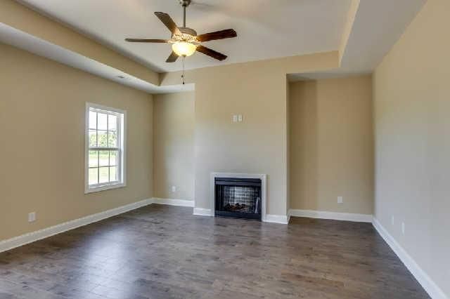 1000 Meadowview Dr, Spring Hill, TN 37174
