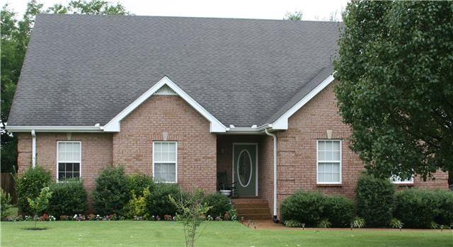 1623 E Blairmont Dr, Lebanon, TN 37087