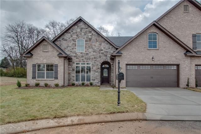 103 Silverstone Ln, Hermitage, TN 37076