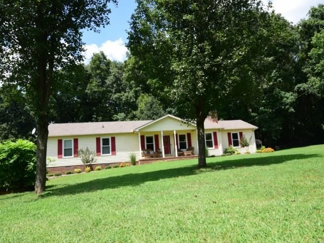 4323 Cavalier Dr, Murfreesboro, TN 37129