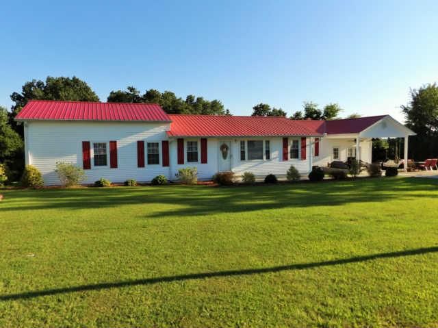 2411 Maysville Rd, Dickson, TN 37055