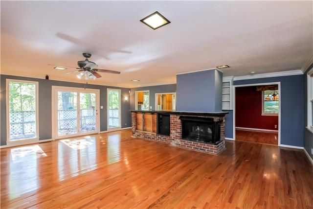 304 Powder Mill Dr, Ashland City, TN 37015