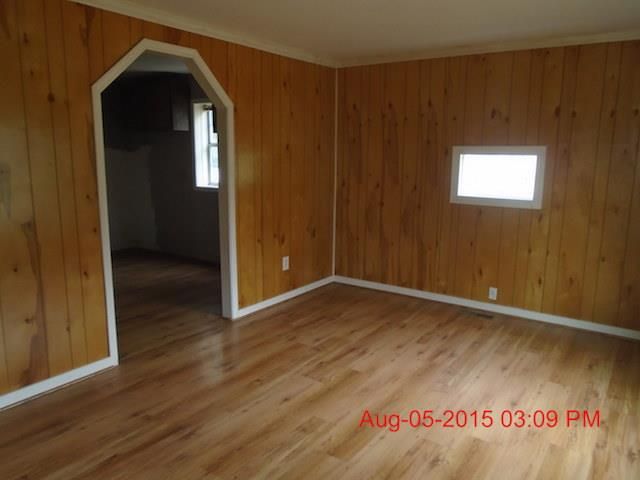 1107 E Main St, Portland, TN 37148