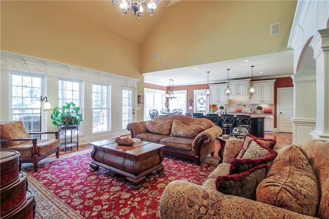 2011 Baskinbrook Ct, Murfreesboro, TN 37130