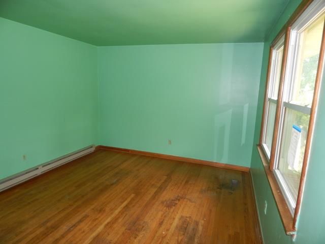 6527 Longview Dr, Murfreesboro, TN 37129