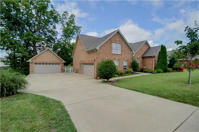 482 Dixie Ln, Pleasant View, TN 37146