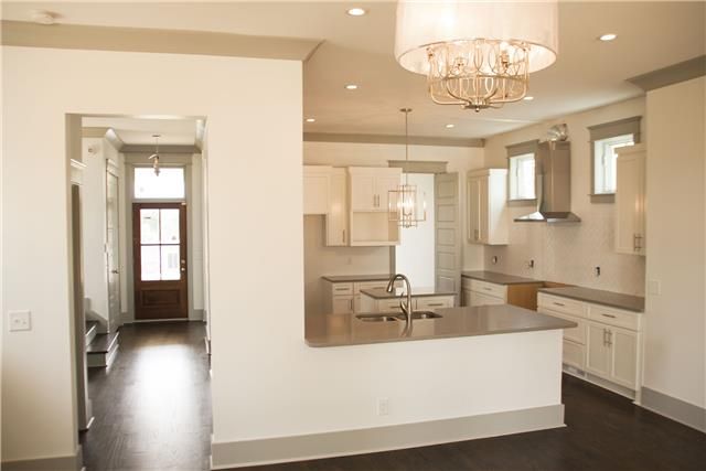 1722 Arthur Ave, Nashville, TN 37208
