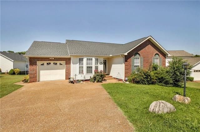 3412 Harbor Hill Pl, Nashville, TN 37214