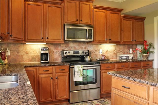1344 Saint Ives Ct, Murfreesboro, TN 37128