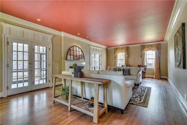 929 Gale Ln, Nashville, TN 37204