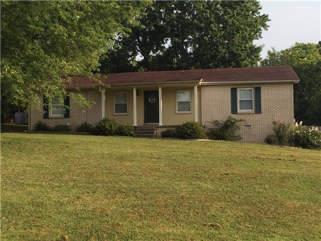 208 Carmack Dr, White House, TN 37188